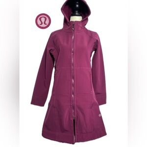 EUC! LULULEMON 🍋 Apres Yoga Softshell Rain Jacket Raspberry Size 6